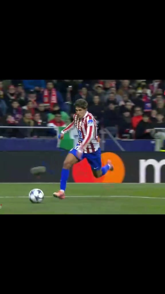 火药味国米战马竞时的这次冲突让蓝黑众将的军心不稳