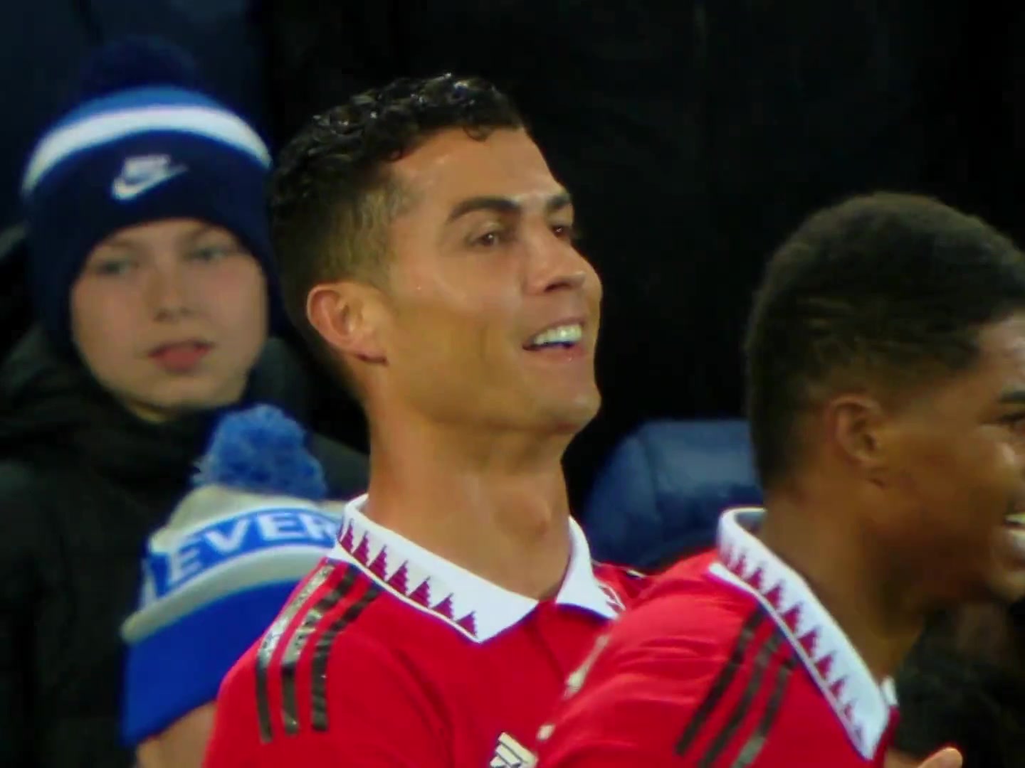 C罗冥想的那一刻或许已经向曾经那个无所不能的自己释怀了