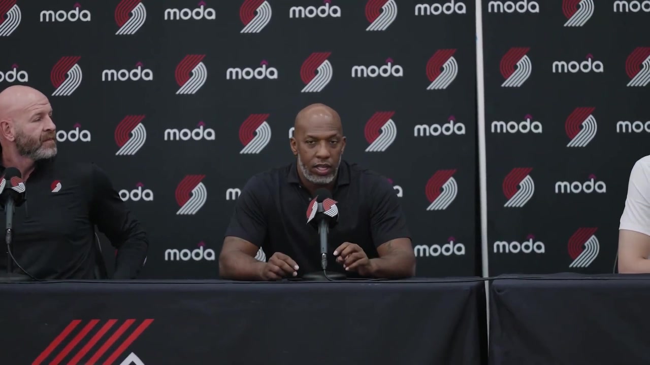 比卢普斯盛赞杨瀚森有天赋又年轻球商高 拥有他让我很兴奋