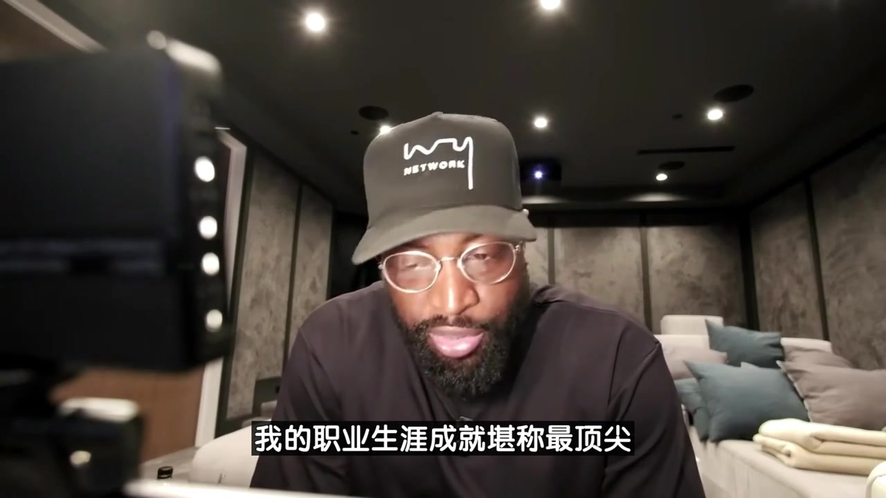 韦德我是热火队史最伟大球员 詹姆斯是穿过热火球衣中最伟大的