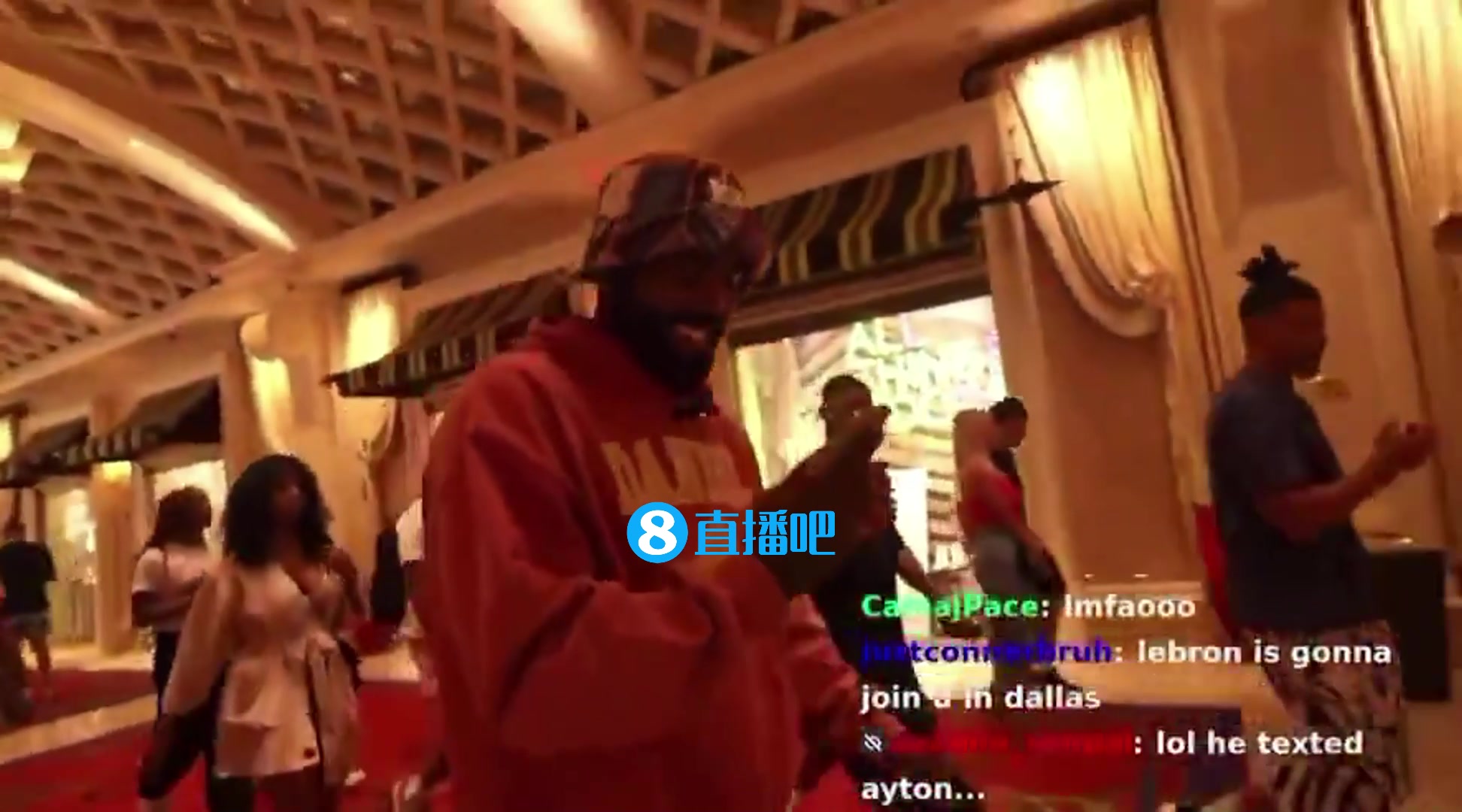 铁哥们欧文直播接到东契奇电话后者大喊主播我要打赏