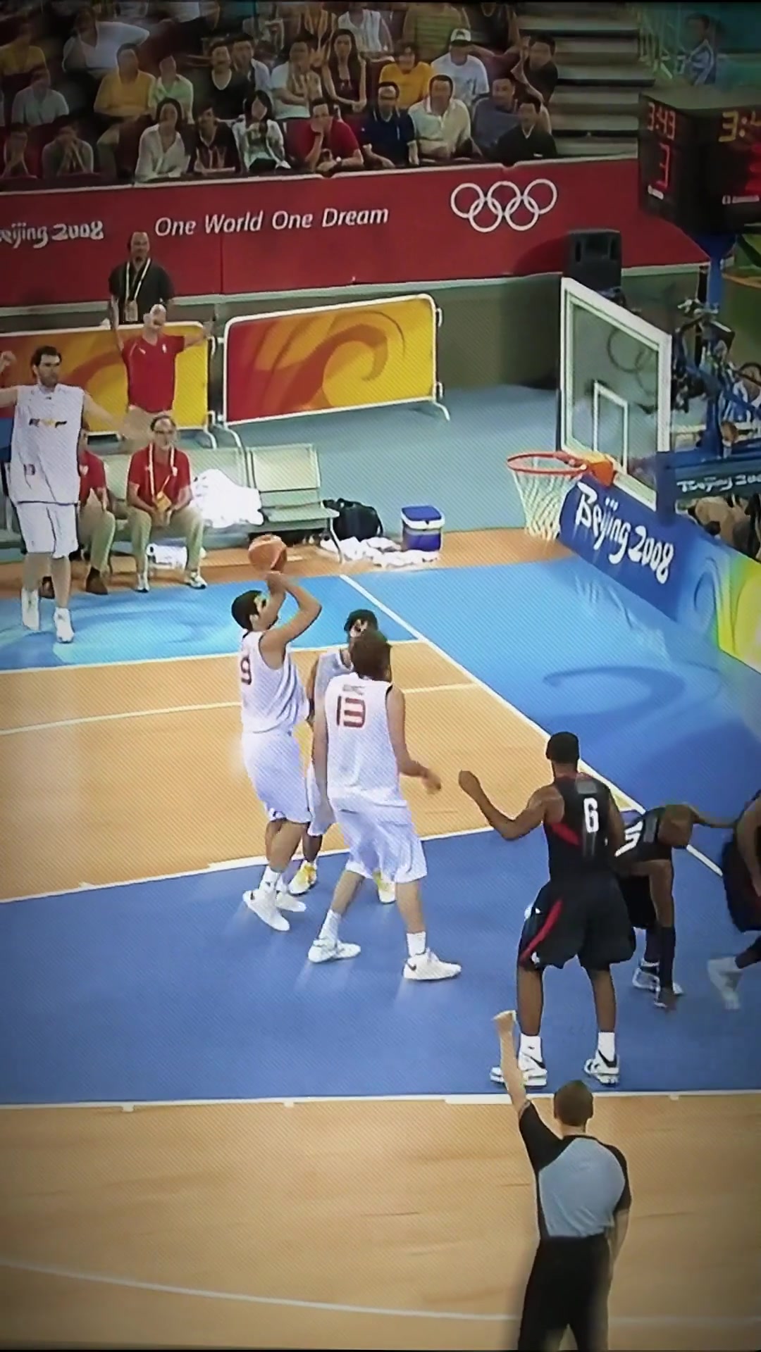 小加索尔你知道被联盟前3的球员同时封盖 是什么感觉吗