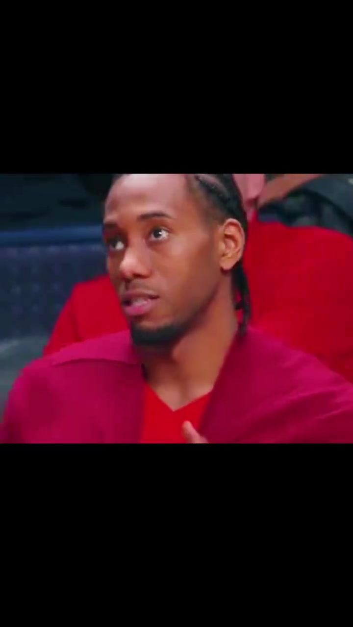 小卡笑了还记得这是什么时期的小卡吗太清秀了吧