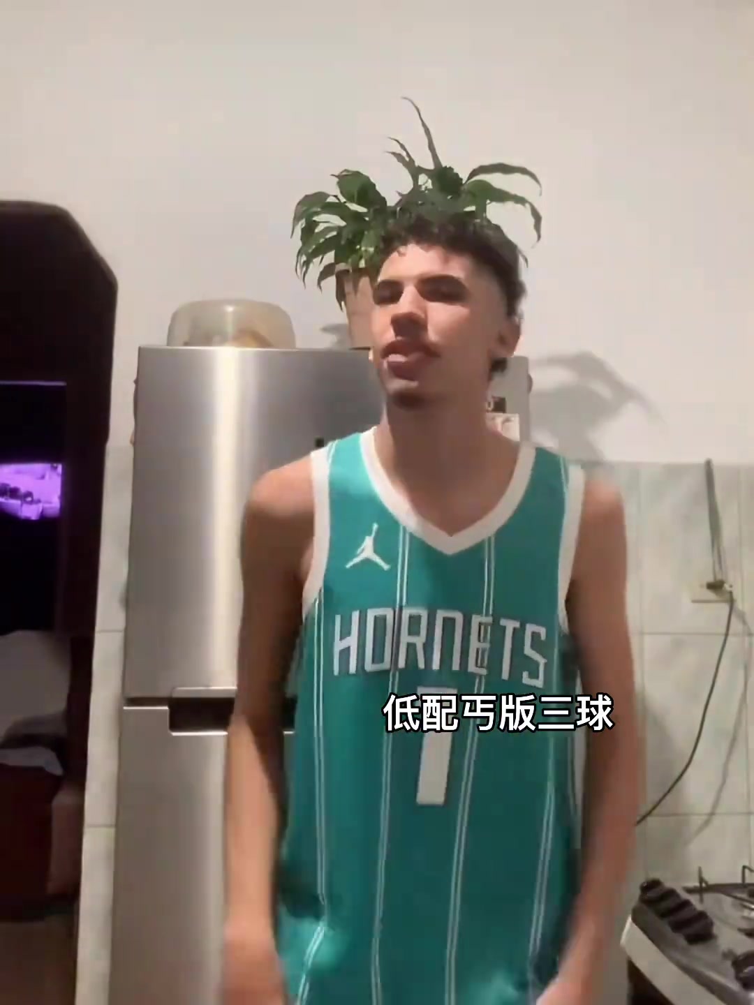 破产版的三球他是不是可以靠这个赚点钱