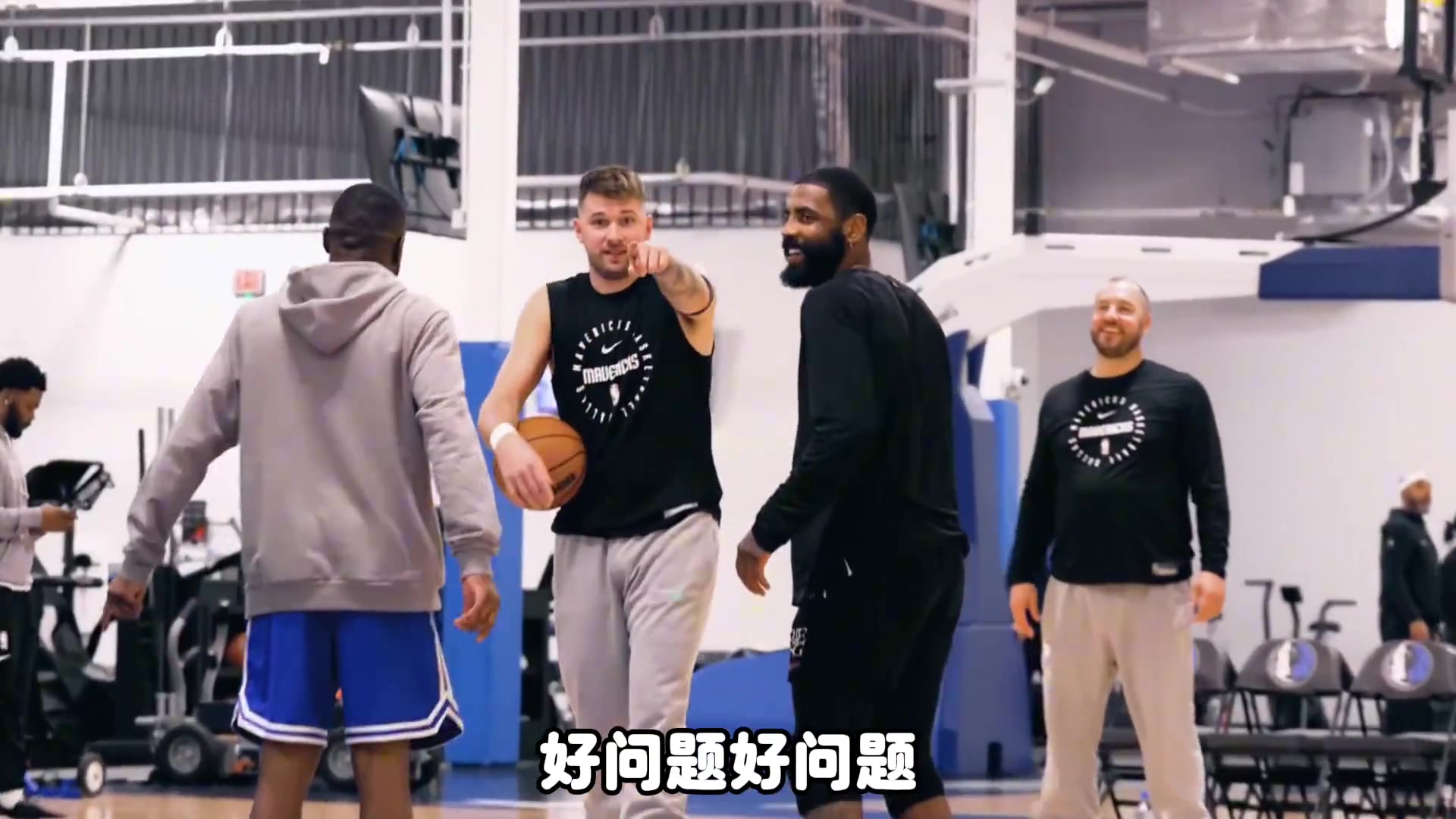 欧文和利拉德谁更强杨毅不好说但欧文是个标准的球队二当家