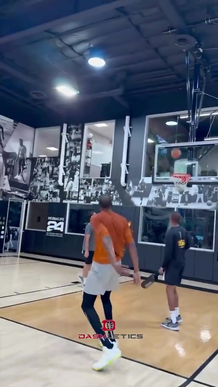 杜兰特训练片段 新赛季火箭真要起飞