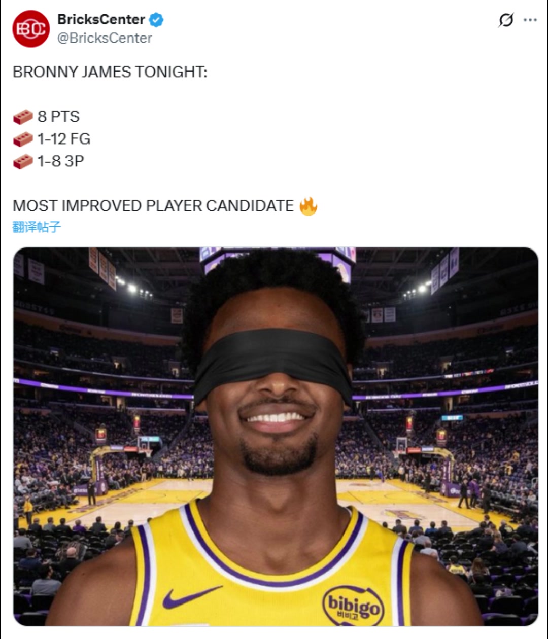 今天12中1杨毅此前谈湖人给布朗尼四年保障合同皇帝新装大家硬说他行