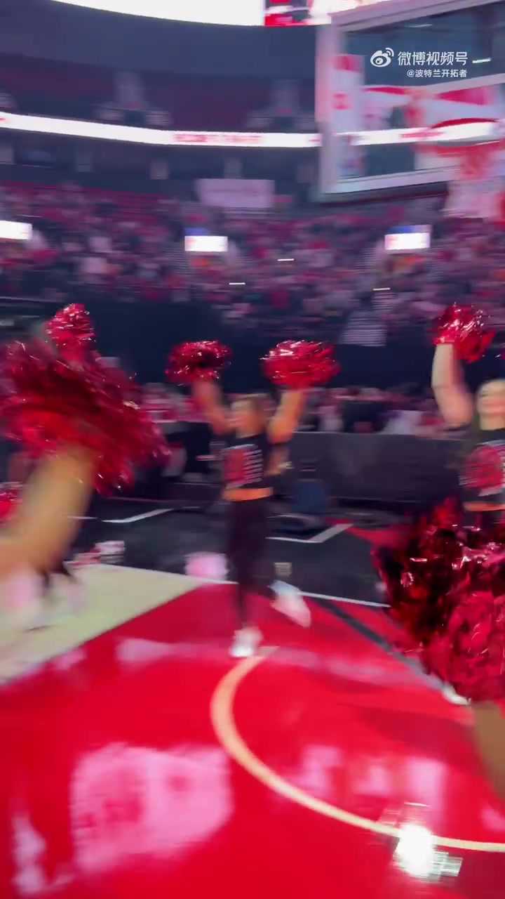 人气真的可以杨瀚森球迷日出场受到大伙儿热烈欢迎