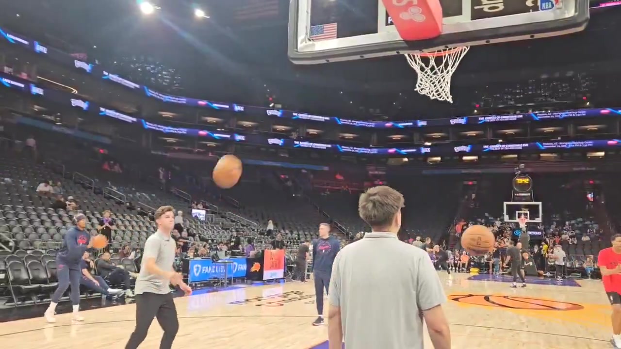 重返菲尼克斯战旧主快船球星比尔这赛前热身三分准度如何