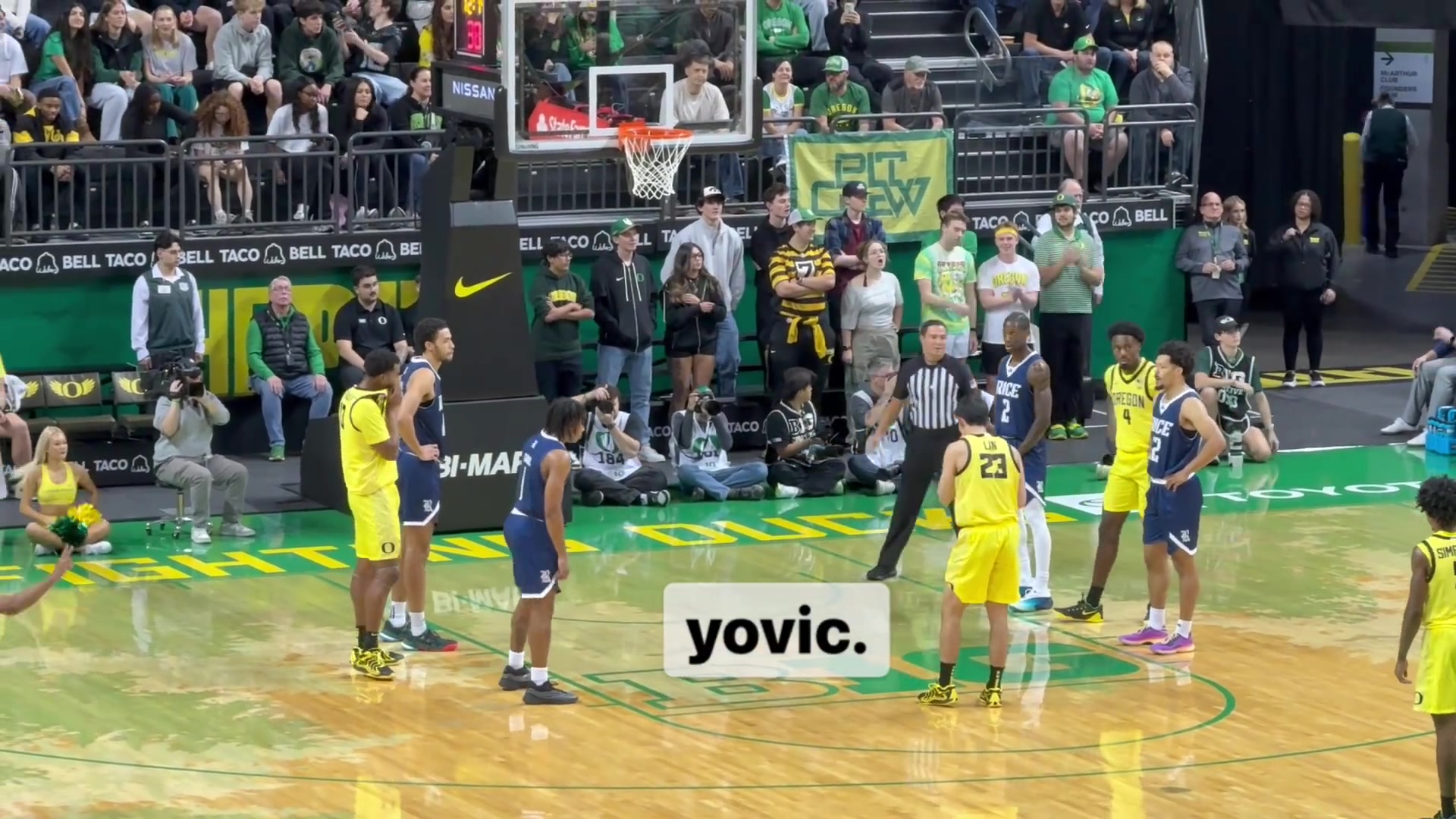 状态不佳林葳半场替补出战6分钟3投0中仅靠罚球得到1分