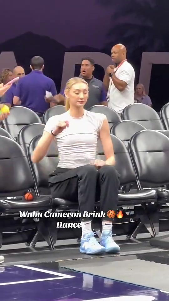 感受一下库里教妹布林克的十头身有一说一真的和杜兰特很配