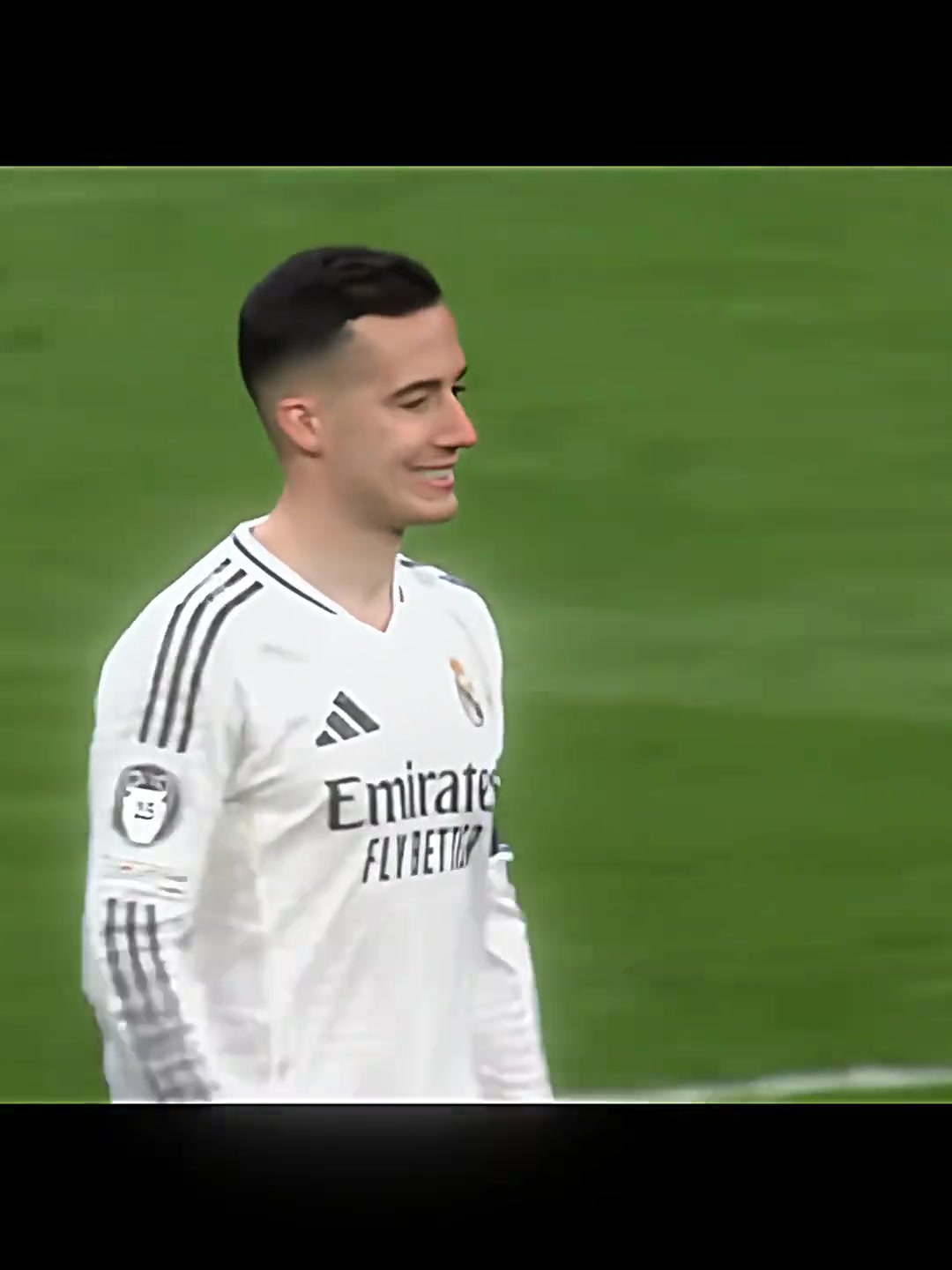 皇马球迷他是人见人欺的边路老将也是那个鲜衣怒马的转球少年