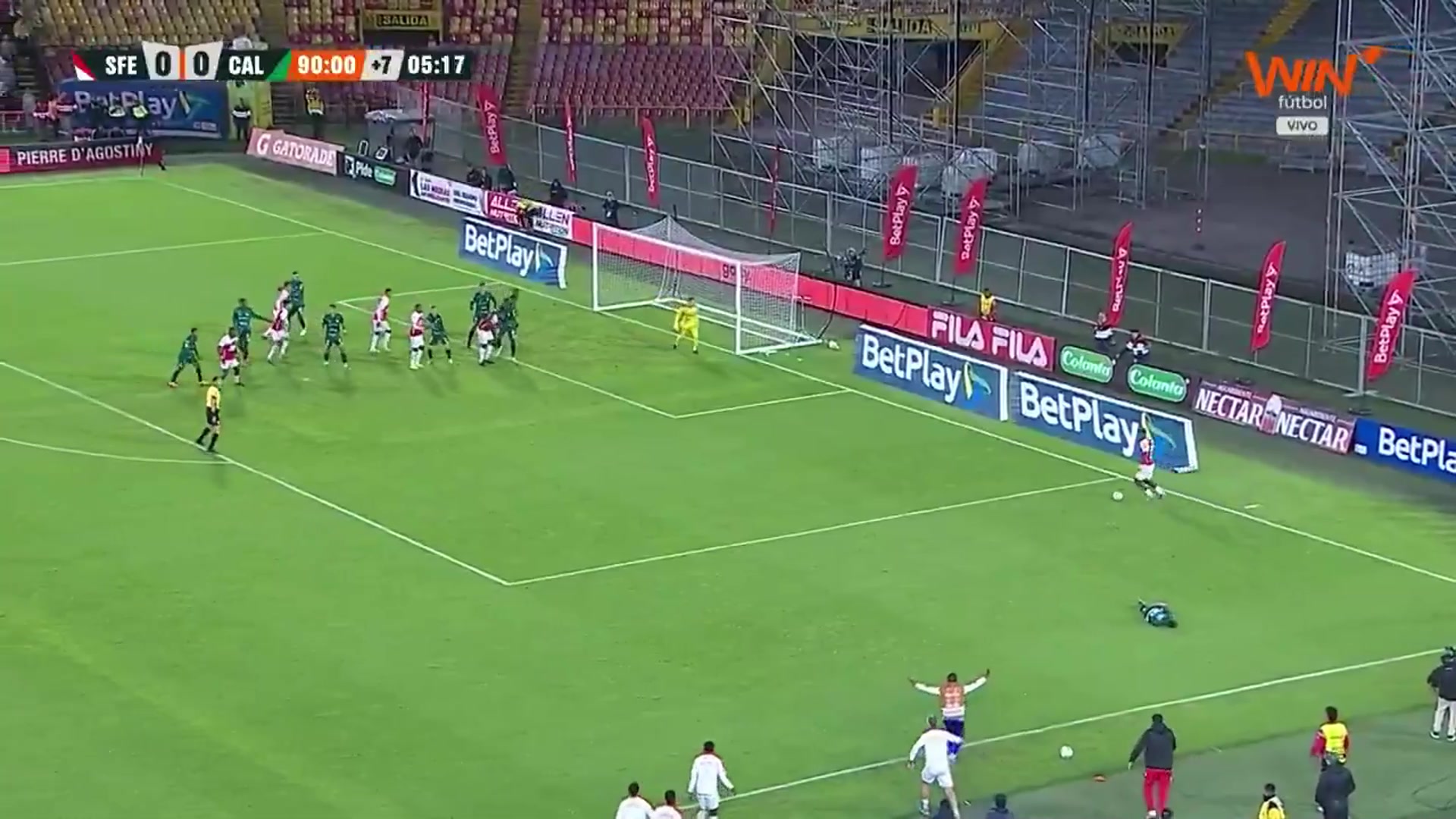 99的球员都不会做的选择补时小角度挑射绝杀