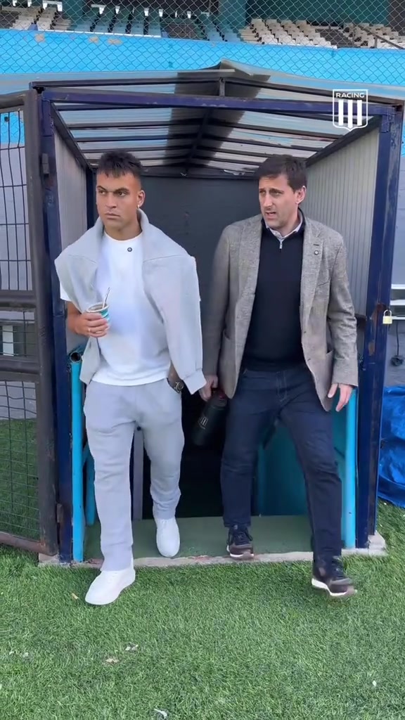 劳塔罗重回母队竞技队伯乐米利托亲自接待