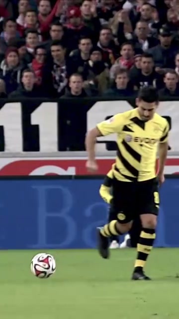 中场万金油京多安多特蒙德球员时期的精彩短剪