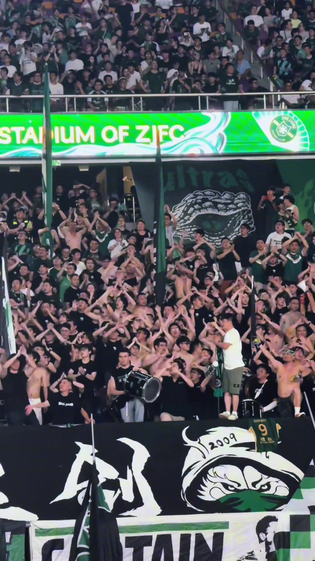 遭反向输出浙江球迷一句北京哑巴成为了比赛的转折点