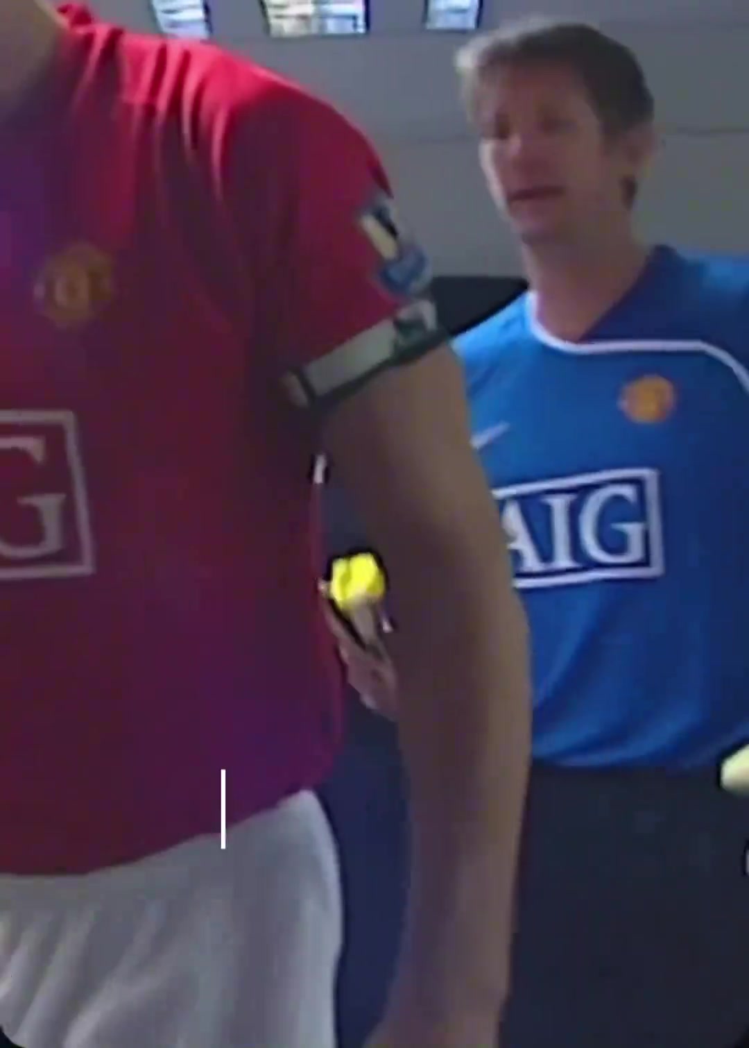 现在没有这种气势了感受一下当年弗格森那支曼联出场前的气质