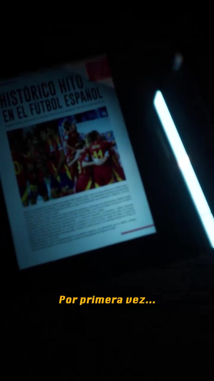 世界杯最大热门媒体庆祝西班牙男女足世界排名都是第一