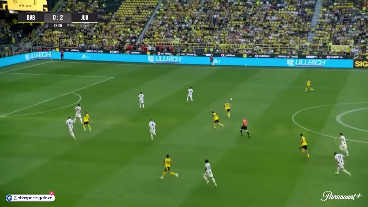 多特扳回一城拜尔禁区内转身过人打门得手