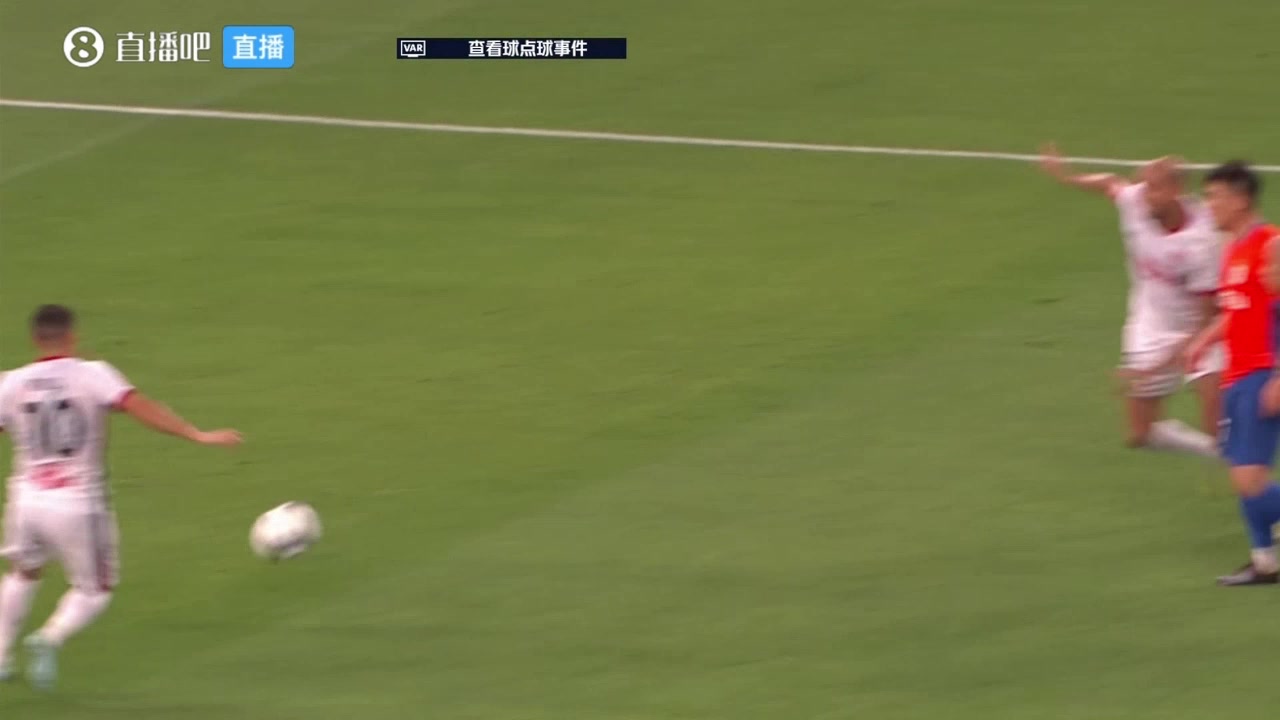 我的眼睛黄政宇这是要打篮球吗黄政宇离谱手球送点