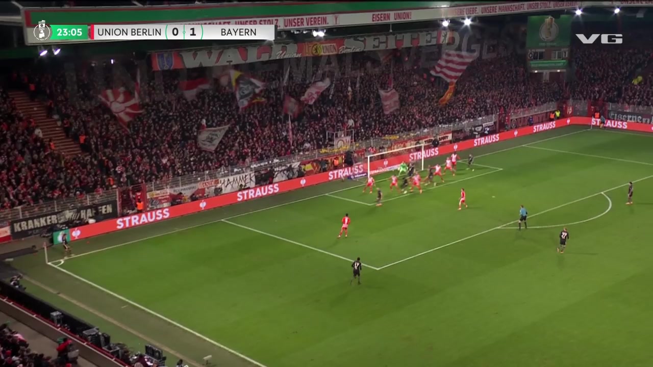 拜仁再下一城凯恩门前头球破门基米希角球送助攻