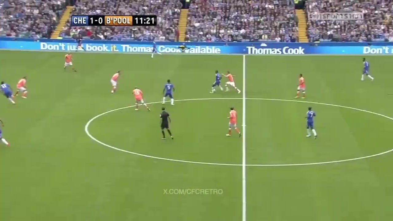 场上无处不在巅峰德罗巴一人身兼多职率队大胜完美的球员