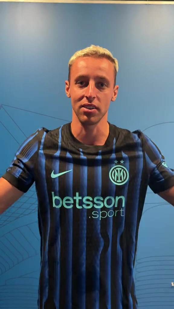 国米众将均无法接受披萨上放波罗除了