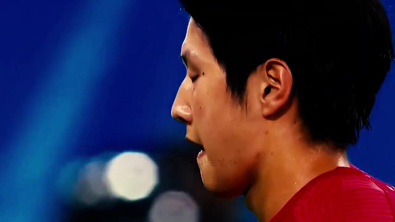 一战成名当年李刚仁对阵皇马连过数人破门闪耀全场