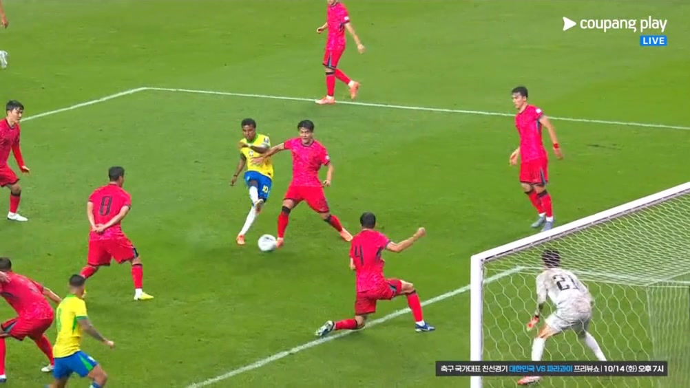 巴西队这一串配合把摄影机都晃晕了