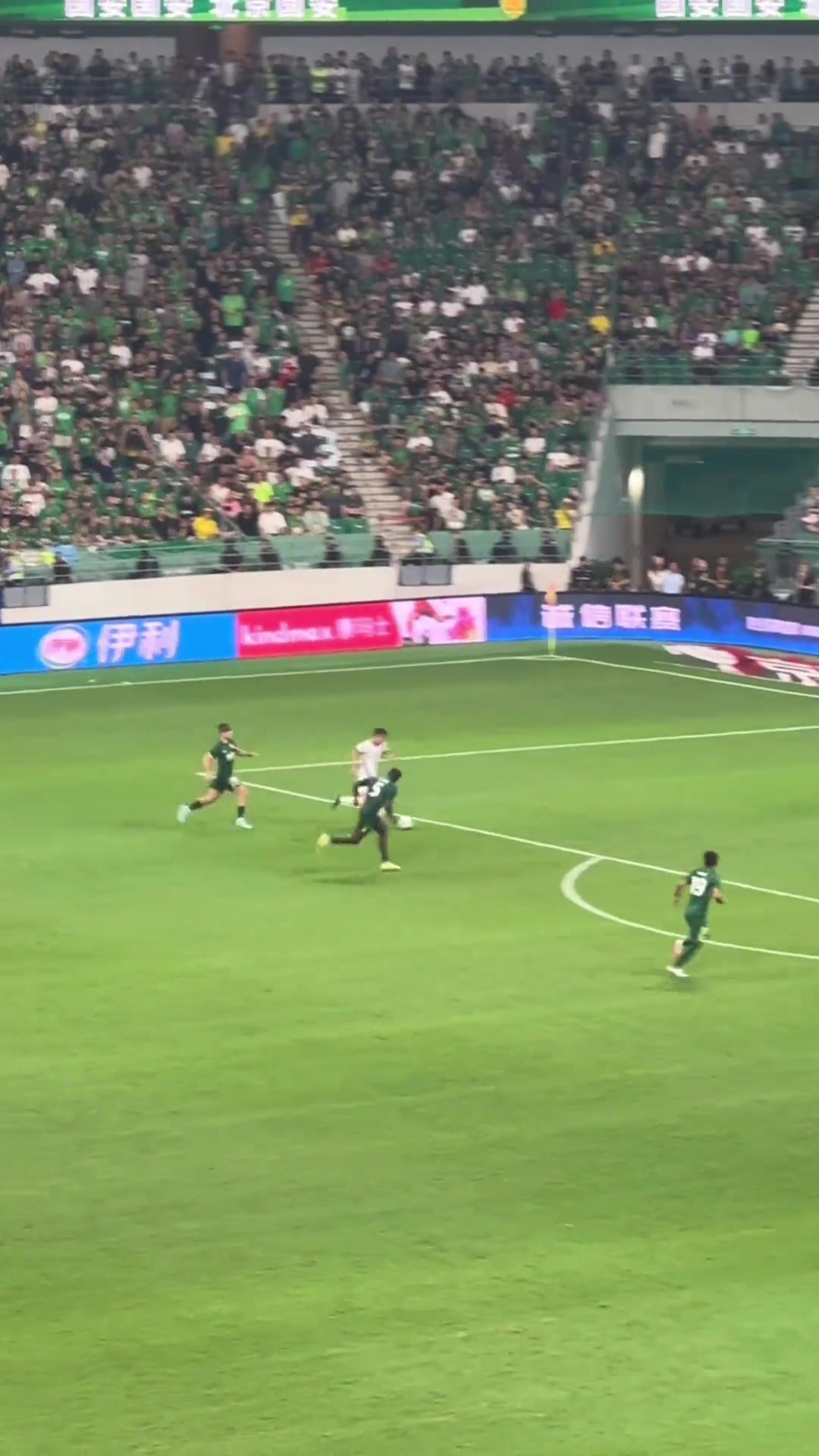 申花球迷你永远可以相信最后时刻的于汉超