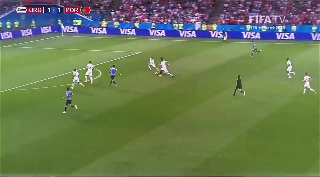 太帅了网友踢过球的都知道卡瓦尼这一脚有多爽