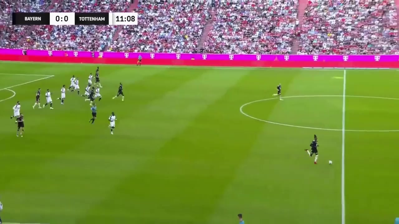 攻破旧主奥利塞中场长传送助攻凯恩停球打门一气呵成