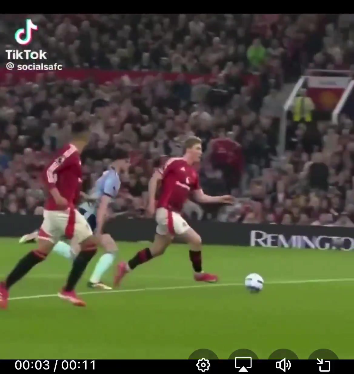 曼联博主都是半斤八两看看霍伊伦的这次机会