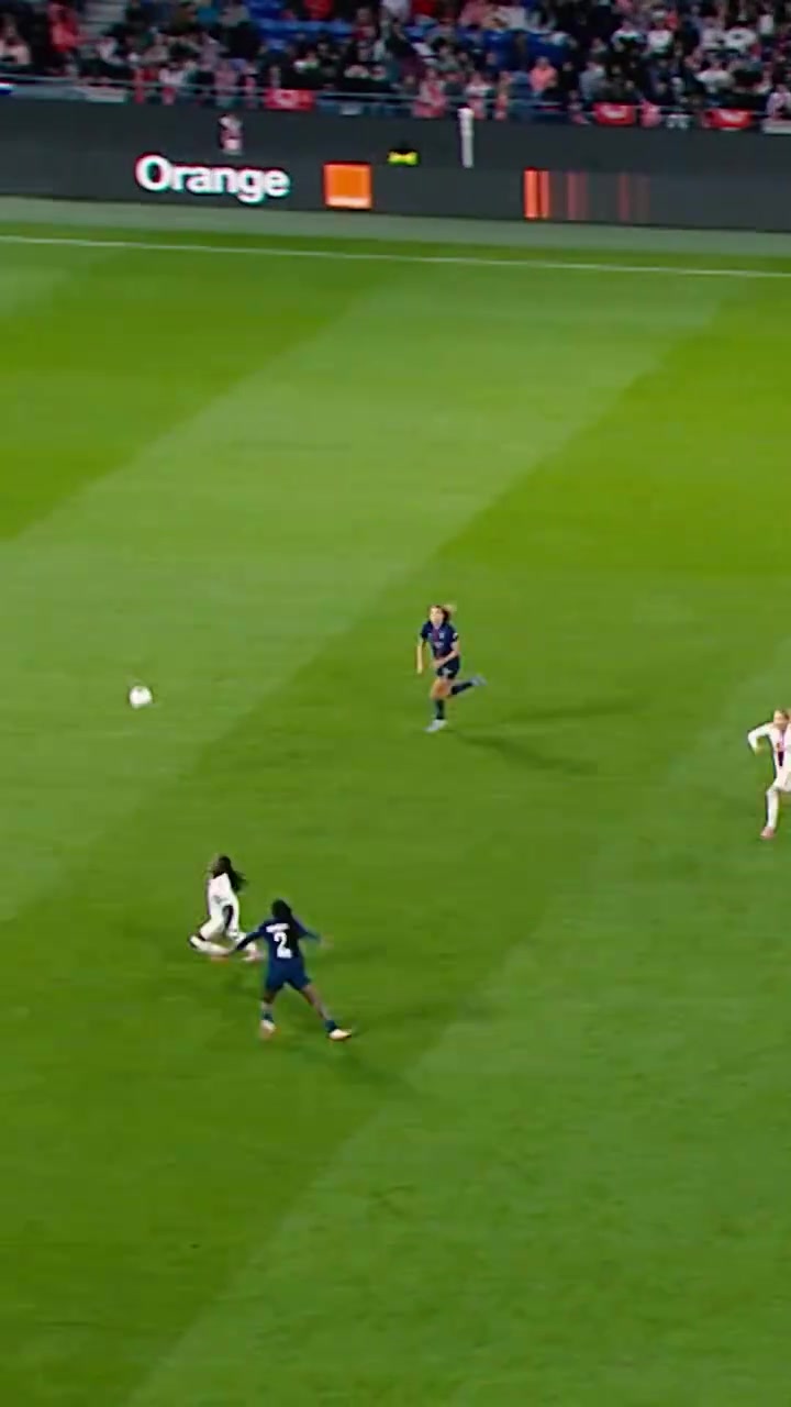 男女有别施蕾德帽子戏法率里昂女足6比1血洗巴黎女足